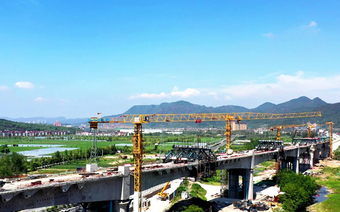 凌空起舞，飞跨南北！J9集团群塔助建浙江“诗画走廊”